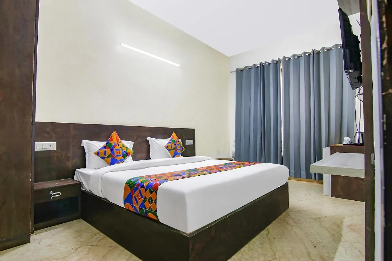 Fabhotel Water Vibe Gurgaon
